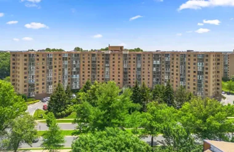 3310 N LEISURE WORLD BLVD 627, SILVER SP..., Silver Spring, MD 20906