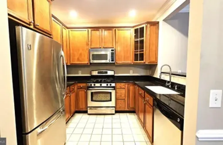 1121 COLTS CIR P, LAWRENCEVILLE, NJ, 086..., Lawrenceville, NJ 08648