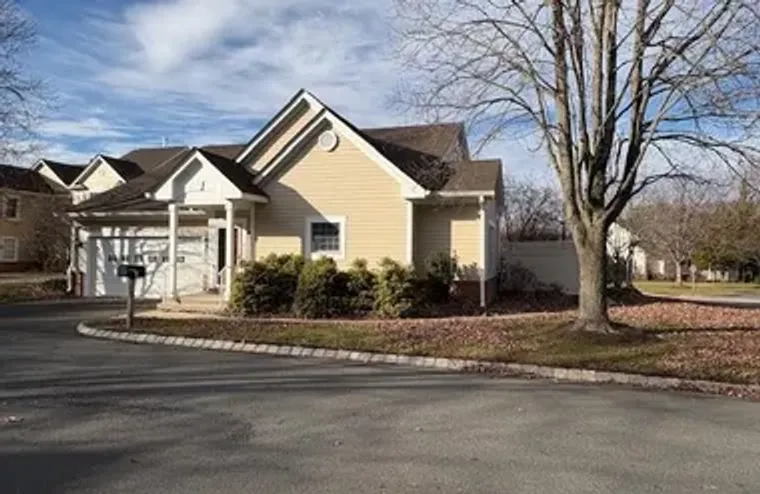 1 EMPRESS CT, PRINCETON, NJ, 08540, Princeton, NJ 08540