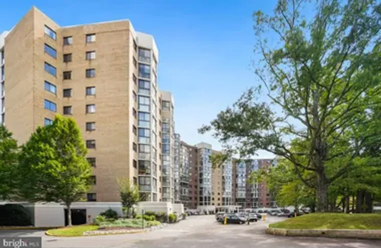 15107 INTERLACHEN DR 2-215, SILVER SPRIN..., Silver Spring, MD 20906