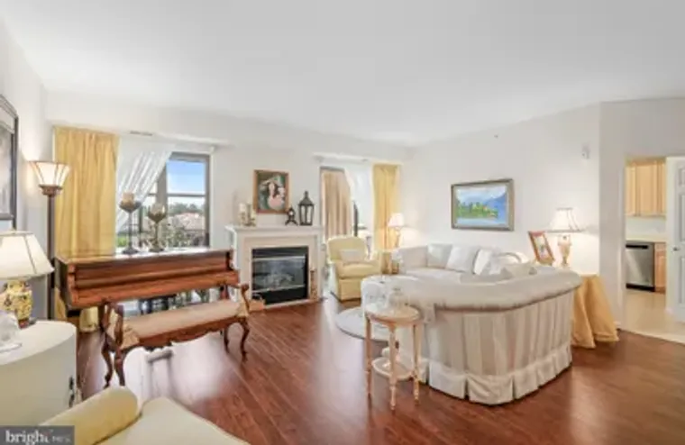 19350 MAGNOLIA GROVE SQ 406, LEESBURG, V..., Leesburg, VA 20176