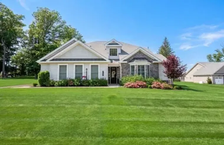 7733 VALOR DR, COOPERSBURG, PA, 18036, Coopersburg, PA 18036