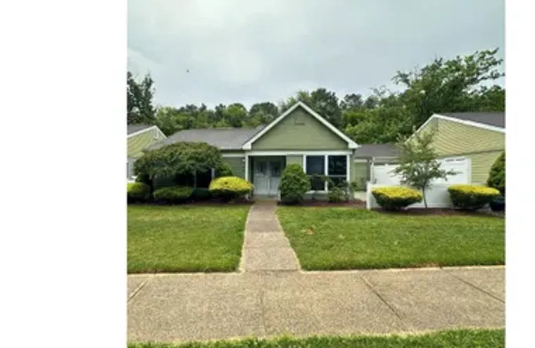 680 HUNTINGTON DR B, MANCHESTER TOWNSHIP..., Manchester Township, NJ 08759