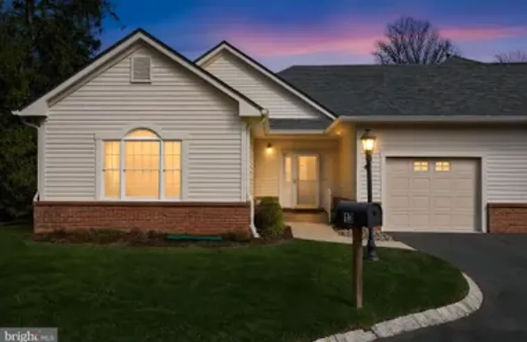 13 BIRCHWOOD CT, PRINCETON, NJ, 08540, Princeton, NJ 08540