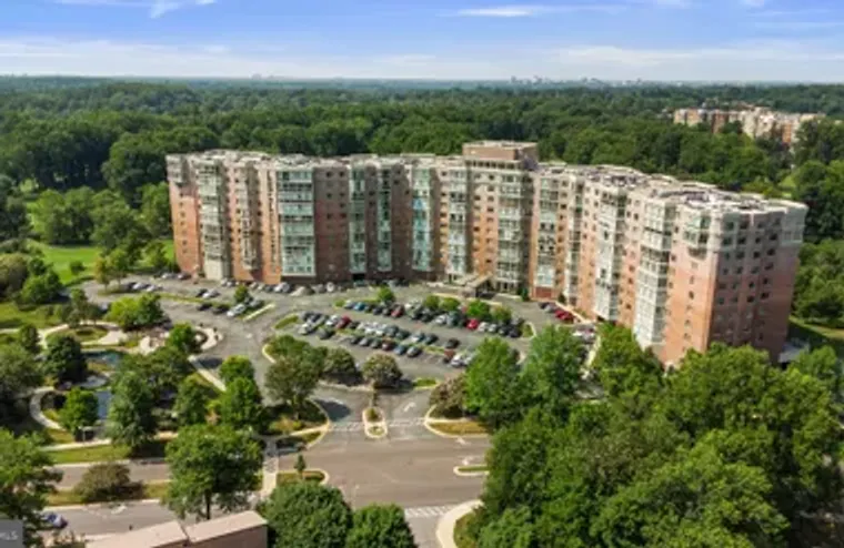 3100 N LEISURE WORLD BLVD 918, SILVER SP..., Silver Spring, MD 20906