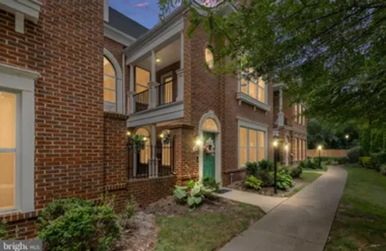 8605 LIBERTY TRL, MANASSAS, VA, 20110, Manassas, VA 20110
