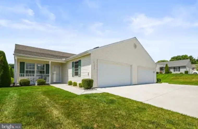 1352 PLEASANT VIEW DR 80, SPRING GROVE, ..., Spring Grove, PA 17362