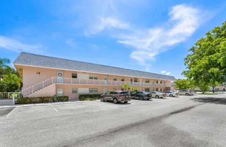 18081 SE COUNTRY CLUB DR BLDG 18 UNIT 17..., Jupiter, FL 33469