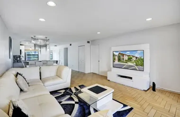 9290 VISTA DEL LAGO APT 11C, BOCA RATON,..., Boca Raton, FL 33428