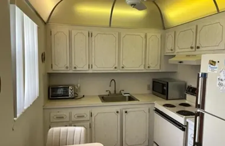 61 DORSET B, BOCA RATON, FL, 33434, Boca Raton, FL 33434