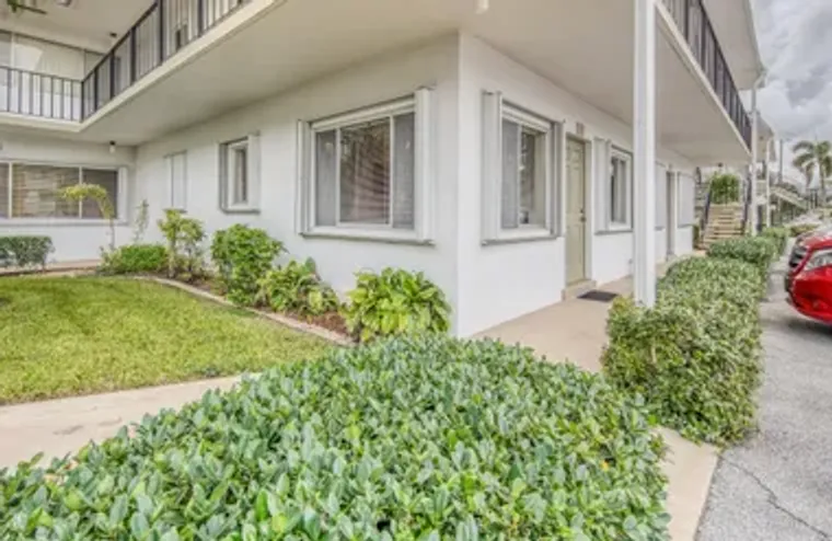 3040 LAKE OSBORNE DR 106, LAKE WORTH BEA..., Lake Worth Beach, FL 33461