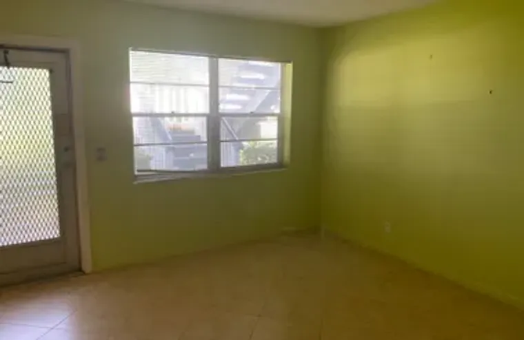 95 CAMBRIDGE E UNIT E, WEST PALM BEACH, ..., West Palm Beach, FL 33417