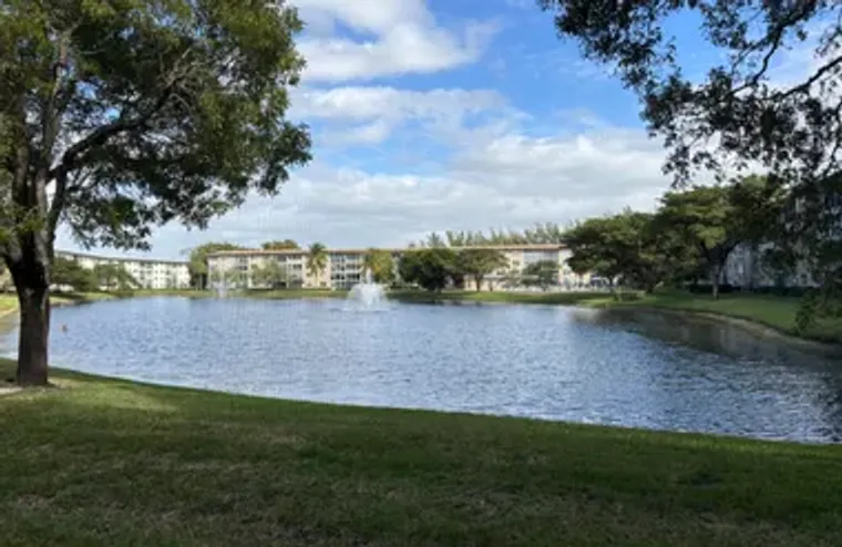 1804 ELEUTHERA PT N1, COCONUT CREEK, FL,..., Coconut Creek, FL 33066