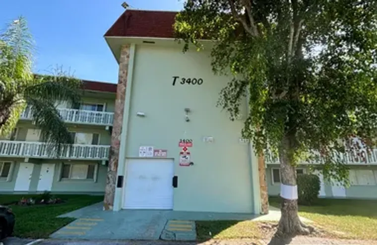 3400 SPRINGDALE BLVD 307, PALM SPRINGS, ..., Palm Springs, FL 33461