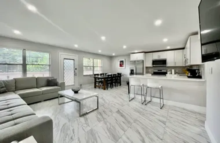 1905 BERMUDA CIR H2, COCONUT CREEK, FL, ..., Coconut Creek, FL 33066