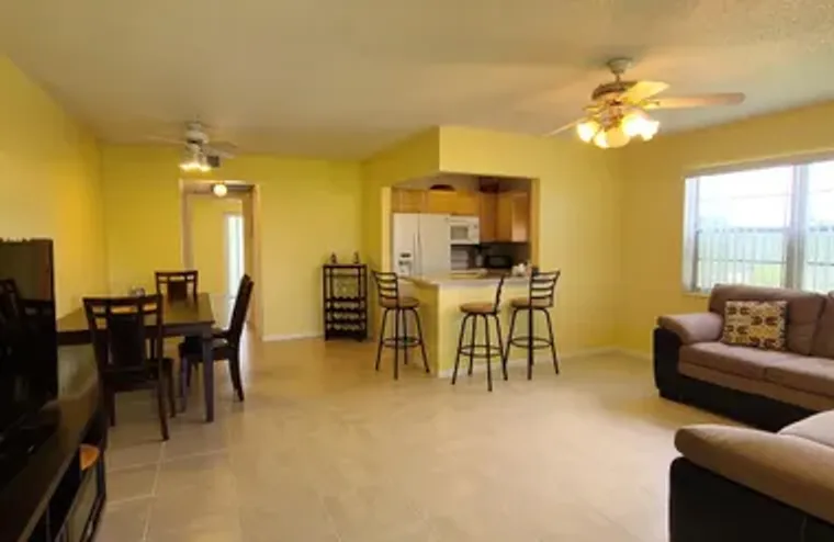 133 CAMDEN F, WEST PALM BEACH, FL, 33417, West Palm Beach, FL 33417