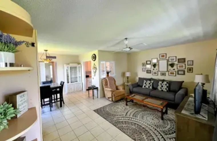 113 EASTHAMPTON E UNIT E, WEST PALM BEAC..., West Palm Beach, FL 33417