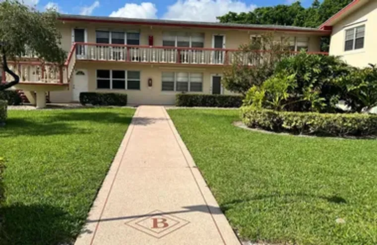 42 SUSSEX B, WEST PALM BEACH, FL, 33417, West Palm Beach, FL 33417