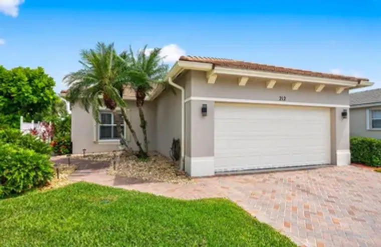 212 SW COCONUT KEY WAY, PORT SAINT LUCIE..., Port Saint Lucie, FL 34986