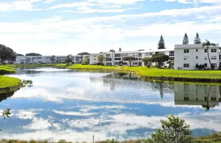 265 WELLINGTON J, WEST PALM BEACH, FL, 3..., West Palm Beach, FL 33417