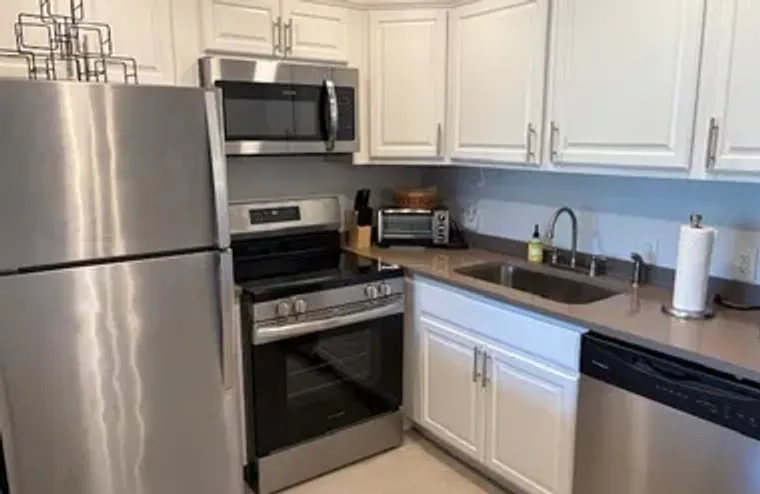 7 DORSET A # 7, BOCA RATON, FL, 33434, Boca Raton, FL 33434