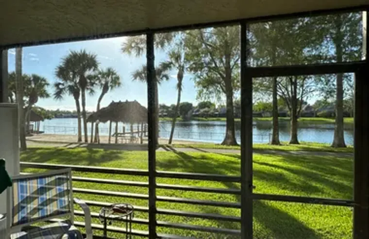 1101 COLONY POINT CIR 108, PEMBROKE PINE..., Pembroke Pines, FL 33026