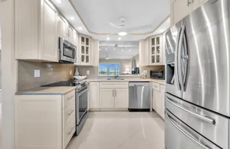 7286 HUNTINGTON LN APT 301, DELRAY BEACH..., Delray Beach, FL 33446