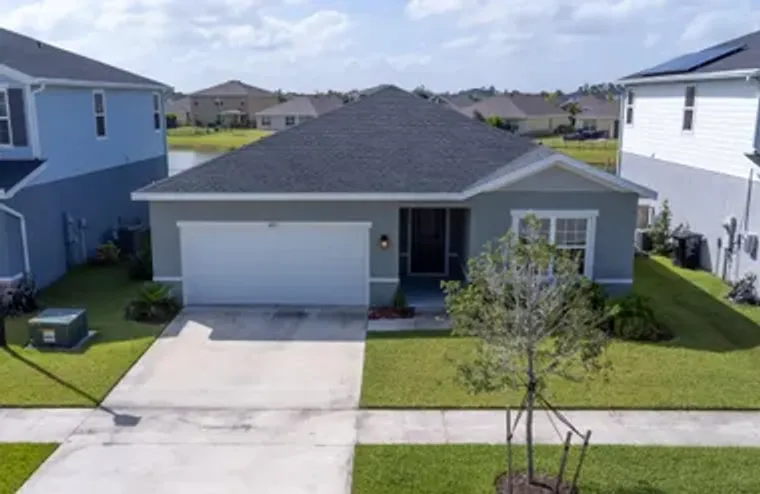 10813 SW VASARI WAY, PORT SAINT LUCIE, F..., Port Saint Lucie, FL 34987