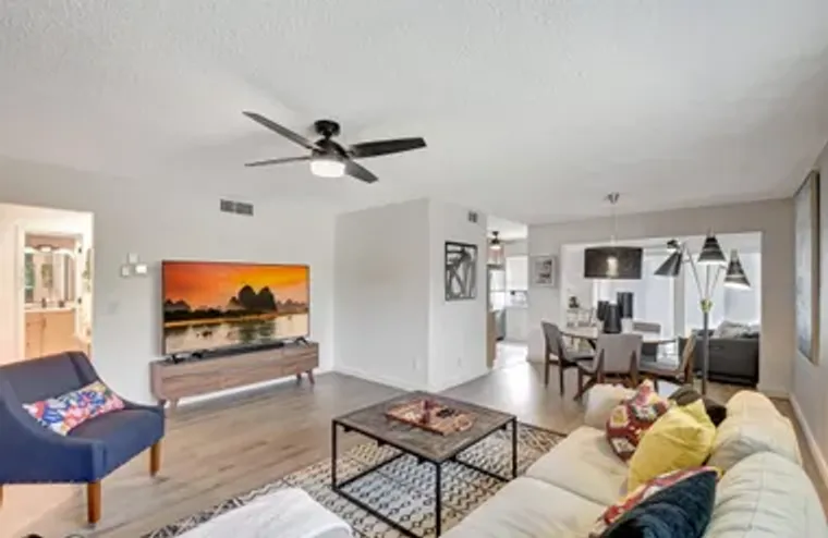 23 COLONIAL CLUB DR APT 204, BOYNTON BEA..., Boynton Beach, FL 33435