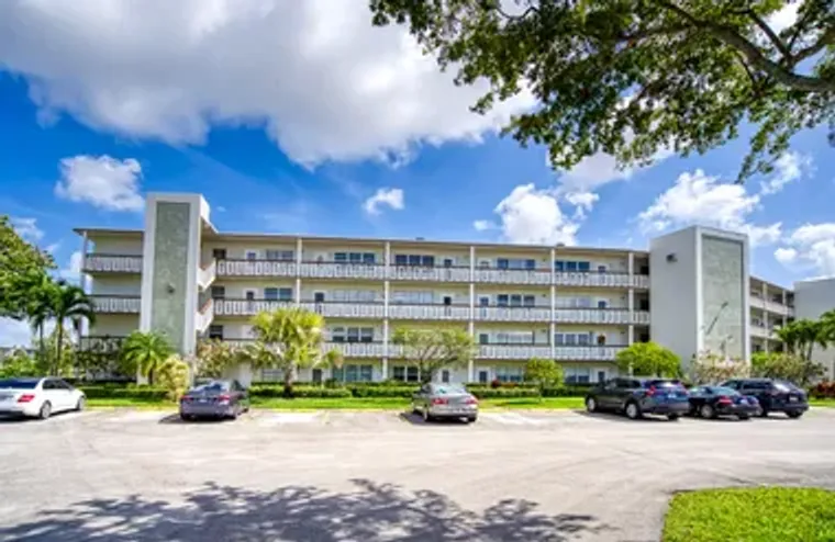 127 SOUTHAMPTON B # 127, WEST PALM BEACH..., West Palm Beach, FL 33417