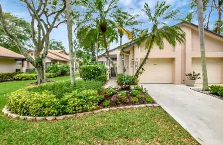 5231 FAIRWAY WOODS DR APT 3311, DELRAY B..., Delray Beach, FL 33484