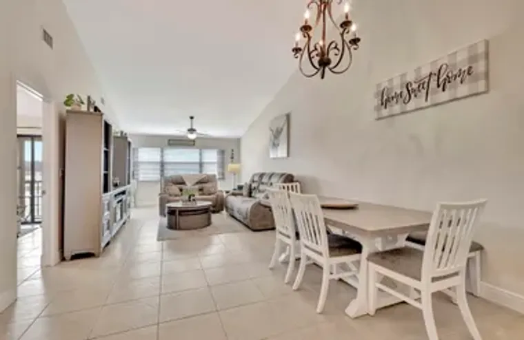 4693 LUCERNE LAKES BLVD 203, LAKE WORTH,..., Lake Worth, FL 33467