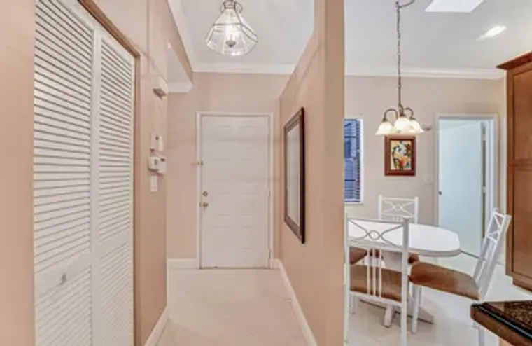 6069 SUNNY POINTE CIR, DELRAY BEACH, FL,..., Delray Beach, FL 33484