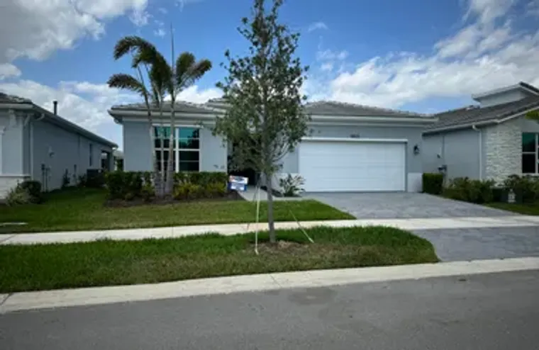 9833 SW ISABELLINE DR, PORT SAINT LUCIE,..., Port Saint Lucie, FL 34987