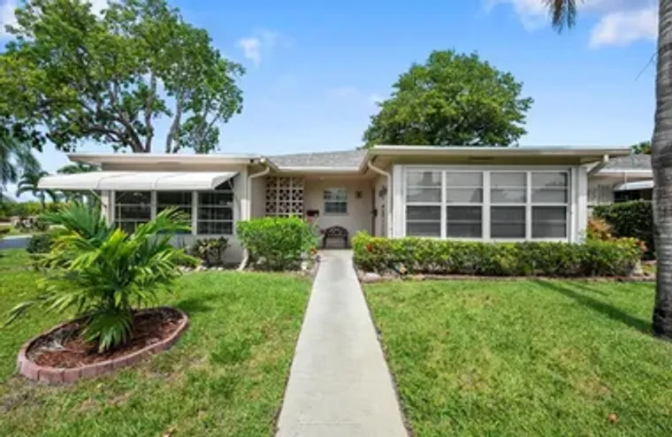 1422 HIGH POINT WAY B, DELRAY BEACH, FL,..., Delray Beach, FL 33445