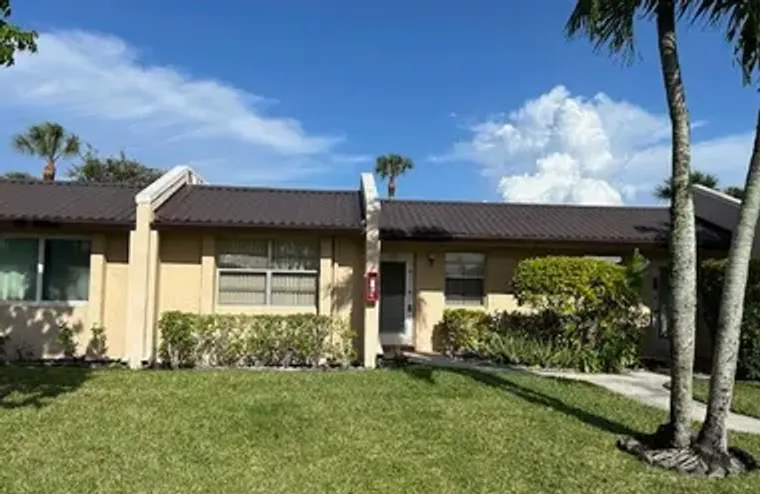 176 LAKE MERYL DR, WEST PALM BEACH, FL, ..., West Palm Beach, FL 33411