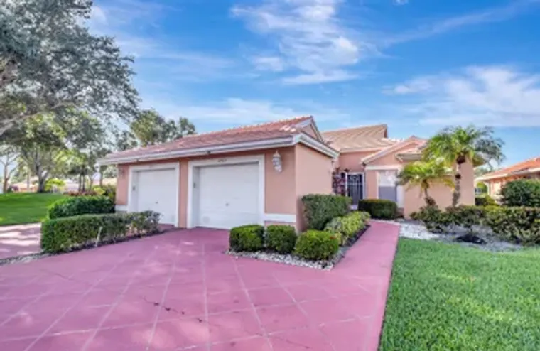 5707 ROYAL LAKE CIR, BOYNTON BEACH, FL, ..., Boynton Beach, FL 33437