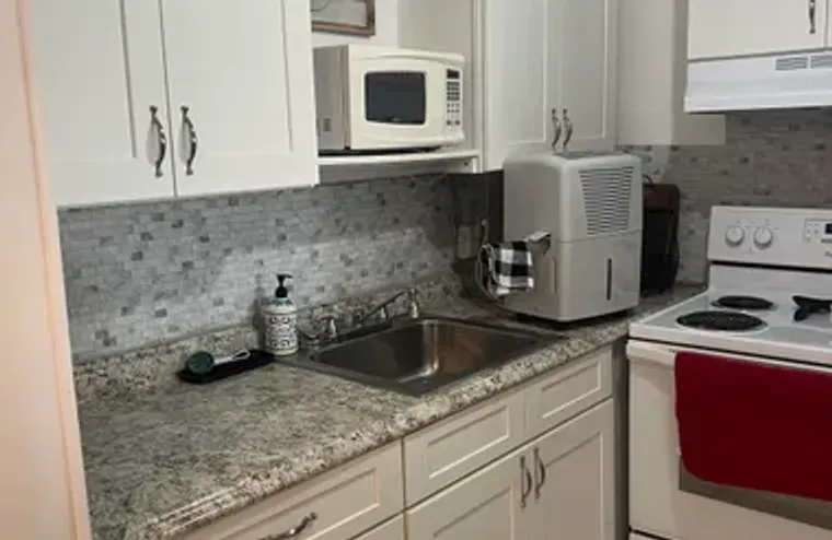 132 BERKSHIRE F, WEST PALM BEACH, FL, 33..., West Palm Beach, FL 33417