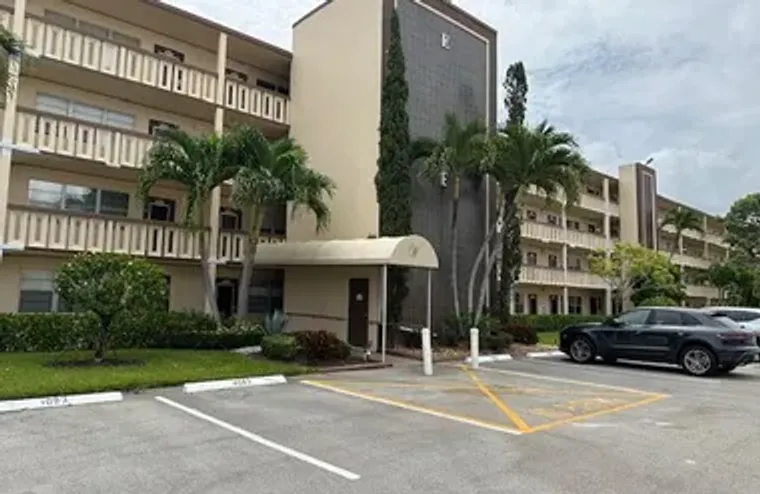 4093 WOLVERTON E UNIT E, BOCA RATON, FL,..., Boca Raton, FL 33434