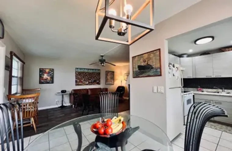 104 CAMBRIDGE E UNIT E, WEST PALM BEACH,..., West Palm Beach, FL 33417