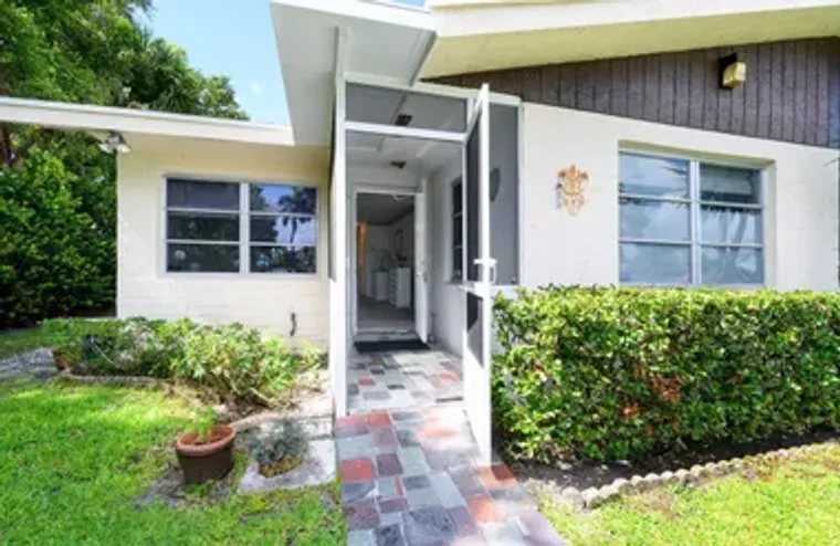 5050 CAMPANELLI CIR, WEST PALM BEACH, FL..., West Palm Beach, FL 33417