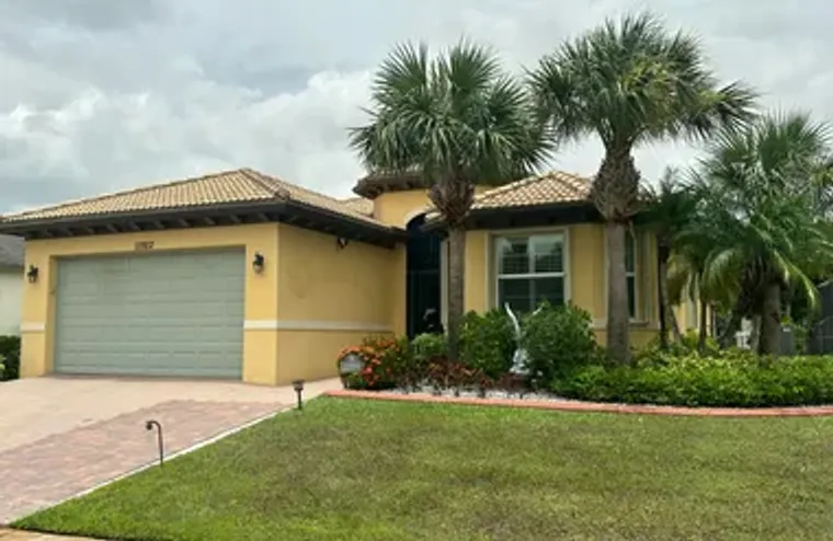 11922 SW CRESTWOOD CIR, PORT SAINT LUCIE..., Port Saint Lucie, FL 34987