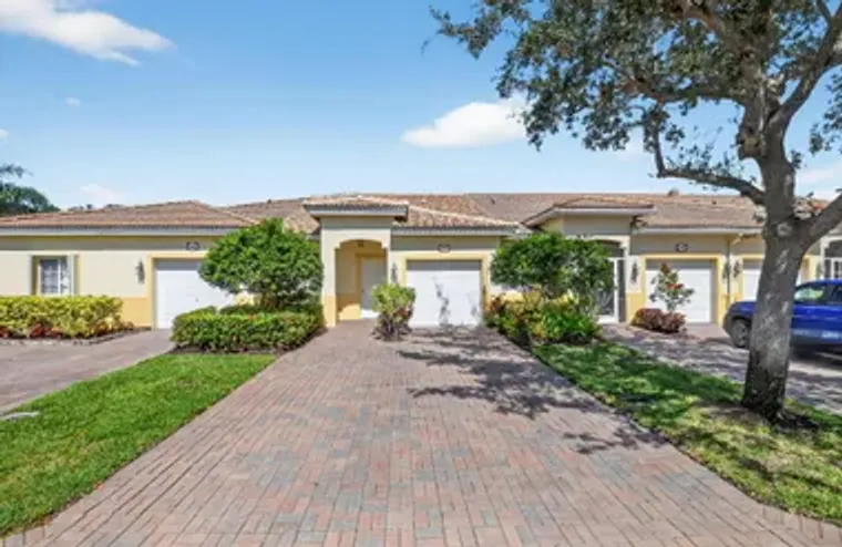 2357 WINDJAMMER WAY, WEST PALM BEACH, FL..., West Palm Beach, FL 33411