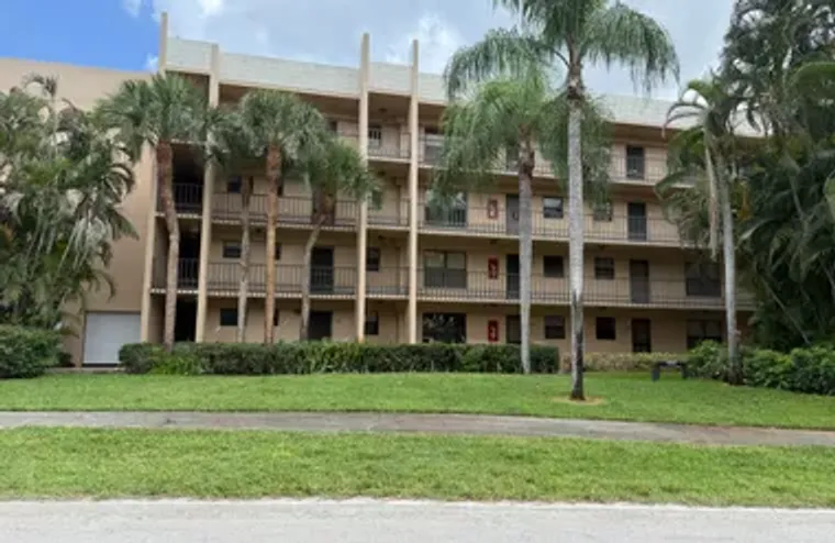 4760 LUCERNE LAKES BLVD 206, LAKE WORTH,..., Lake Worth, FL 33467