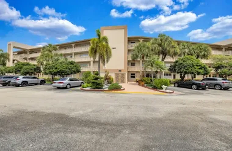 1902 BERMUDA CIR L2, COCONUT CREEK, FL, ..., Coconut Creek, FL 33066