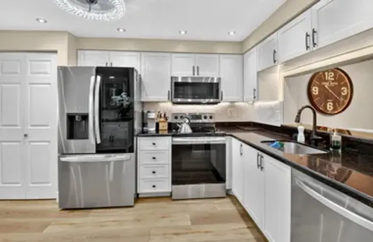 7270 ASHFORD PL APT 104, DELRAY BEACH, F..., Delray Beach, FL 33446