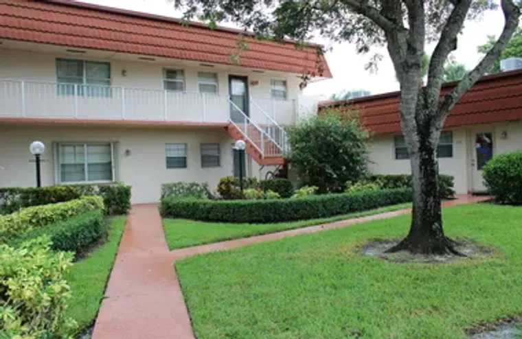 12008 POINCIANA BLVD 206, ROYAL PALM BEA..., Royal Palm Beach, FL 33411