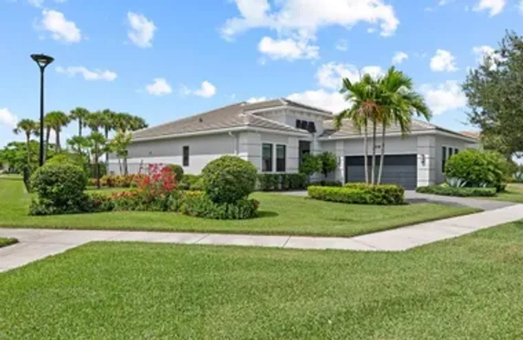 5577 SAINT ARMANDS WAY, WESTLAKE, FL, 33..., Westlake, FL 33470