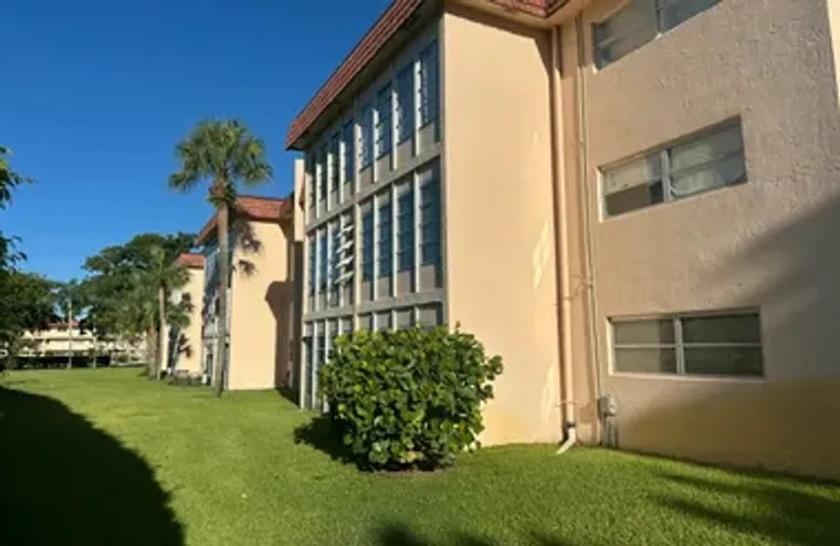 14790 BONAIRE BLVD 205, DELRAY BEACH, FL..., Delray Beach, FL 33446