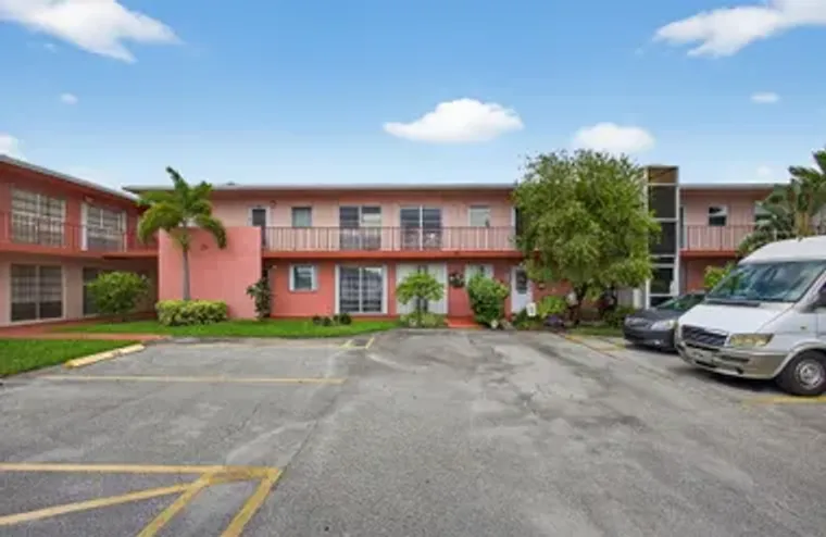 26 GOLFS EDGE F, WEST PALM BEACH, FL, 33..., West Palm Beach, FL 33417